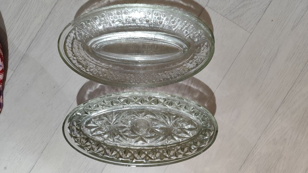 Разные посуды все вместе