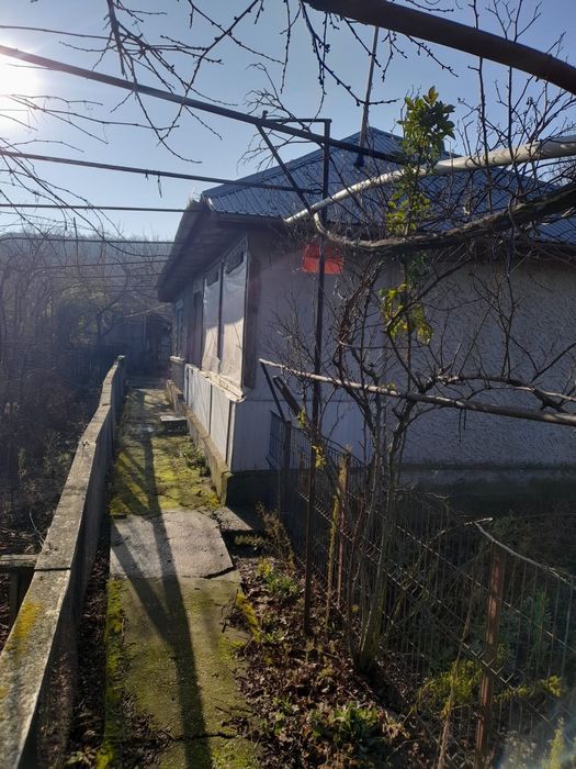 Casa + Teren Comuna Axintele, jud. Ialomita