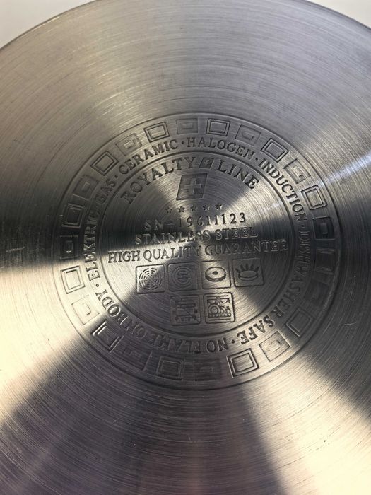 Oala inox 36x25 cm 25 litri cu capac metal 320 lei