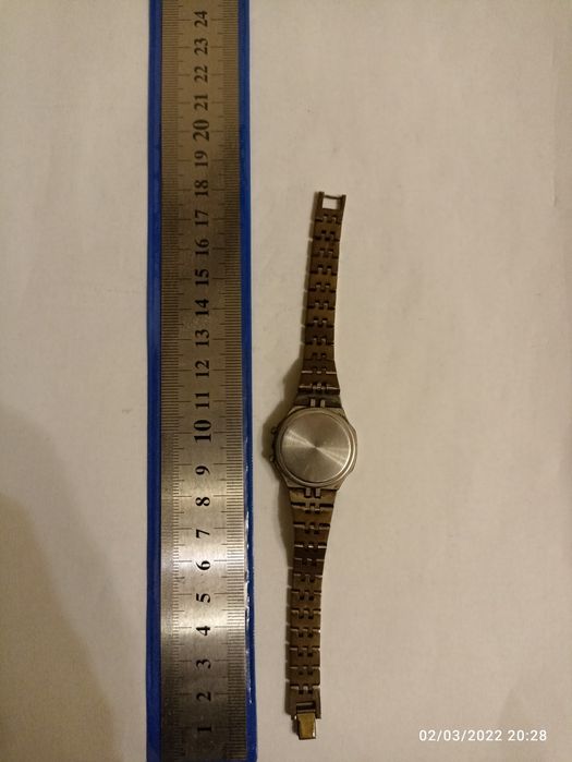 Кварцов часовник Vintage Vouge от 1970