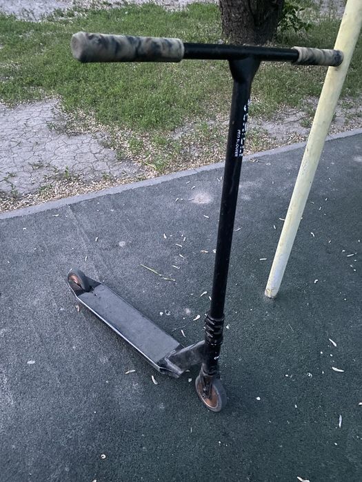 Трюковой самокат