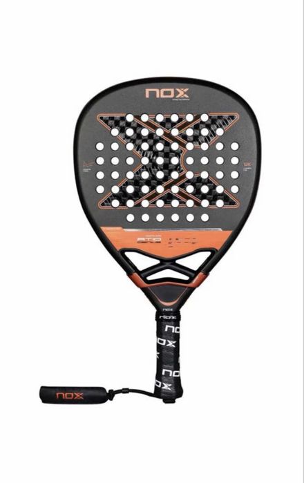 Paleta Padel Nox AT10 genius attack 12k by agustin tapia 2025 padel racket