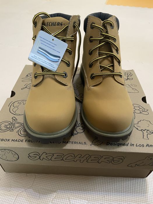 (NOU) Bocanci Skechers 36