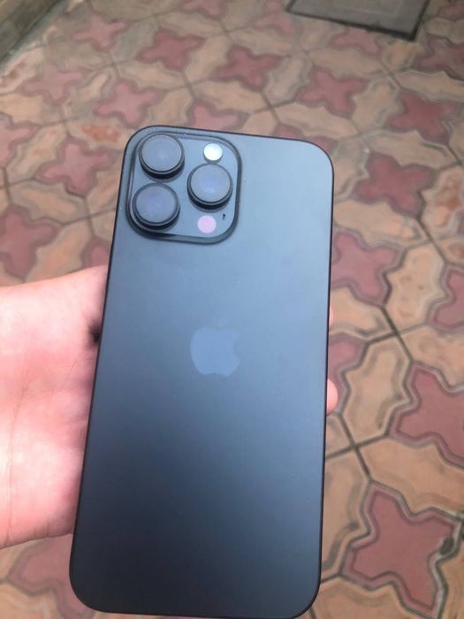 iPhone 16 pro max 256g esim
