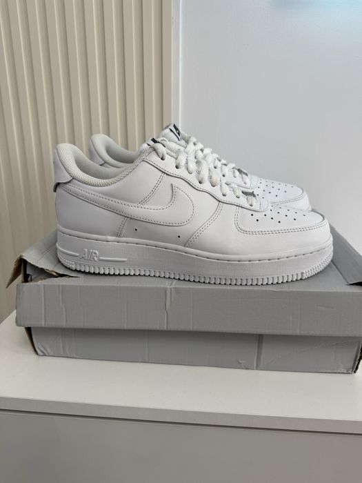 Nike Air Force 1 Triple White / Full albi noi cu eticheta si factura