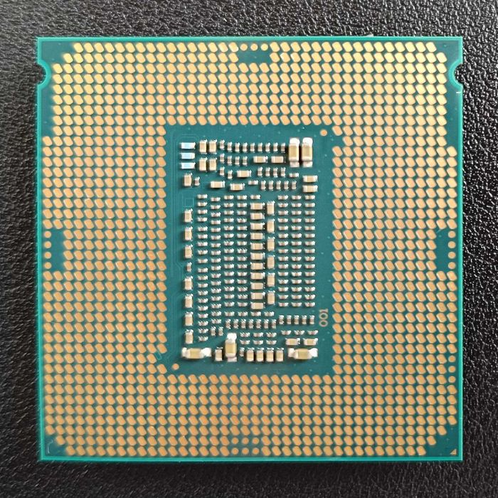 Процессор Intel Pentium Gold G5400, 2 ядра, 4 потока, 3.7 ГГц (Чорсу)