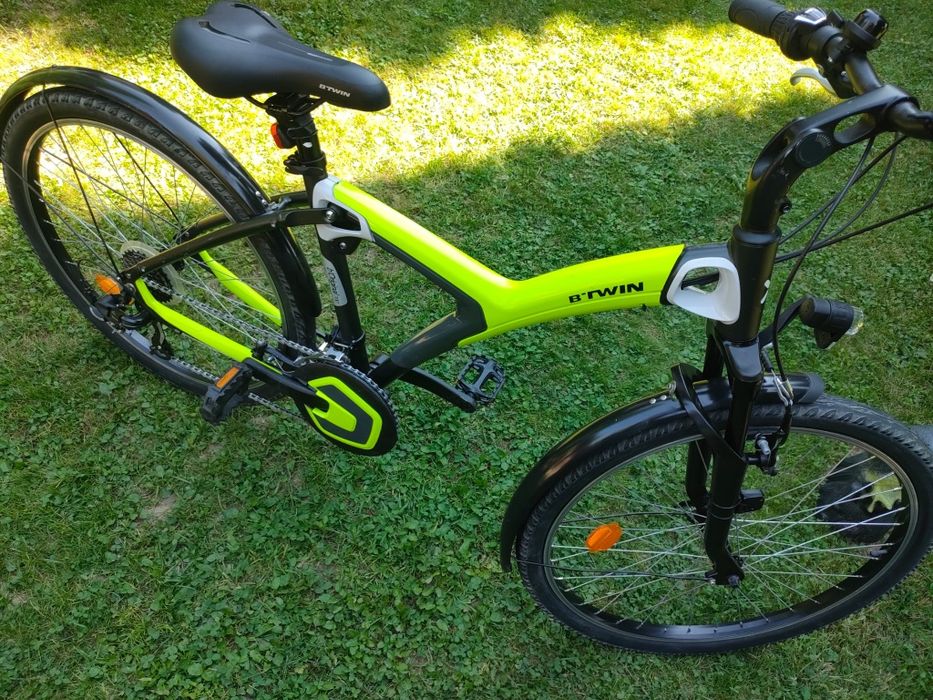 Bicicleta urbană B'Twin B'Original: complet personalizabilă.
3x7 schim
