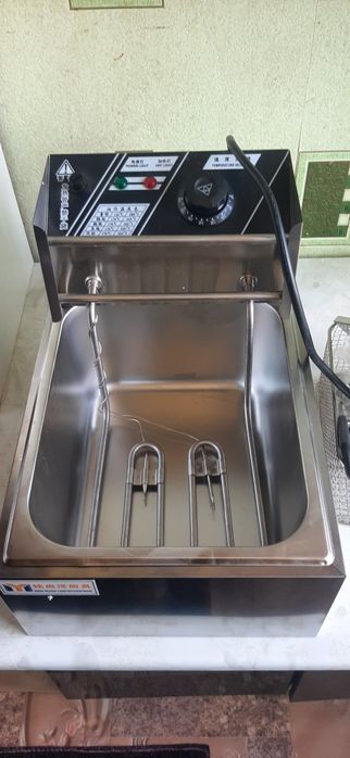 Фритюрница, чикен аппарат