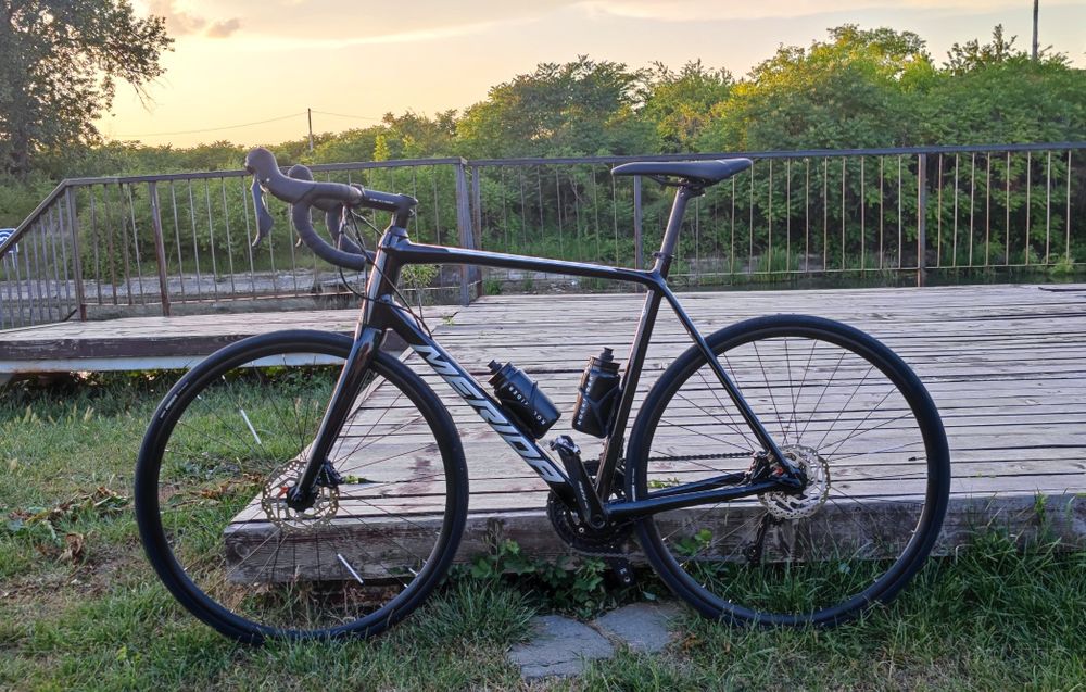 Bicicleta cursiera Merida Scultura 400 Mărimea L