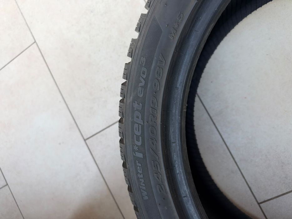 Set anvelope Hankook Winter Icept Evo3