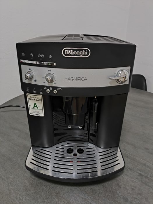 De Longhi Magnifica