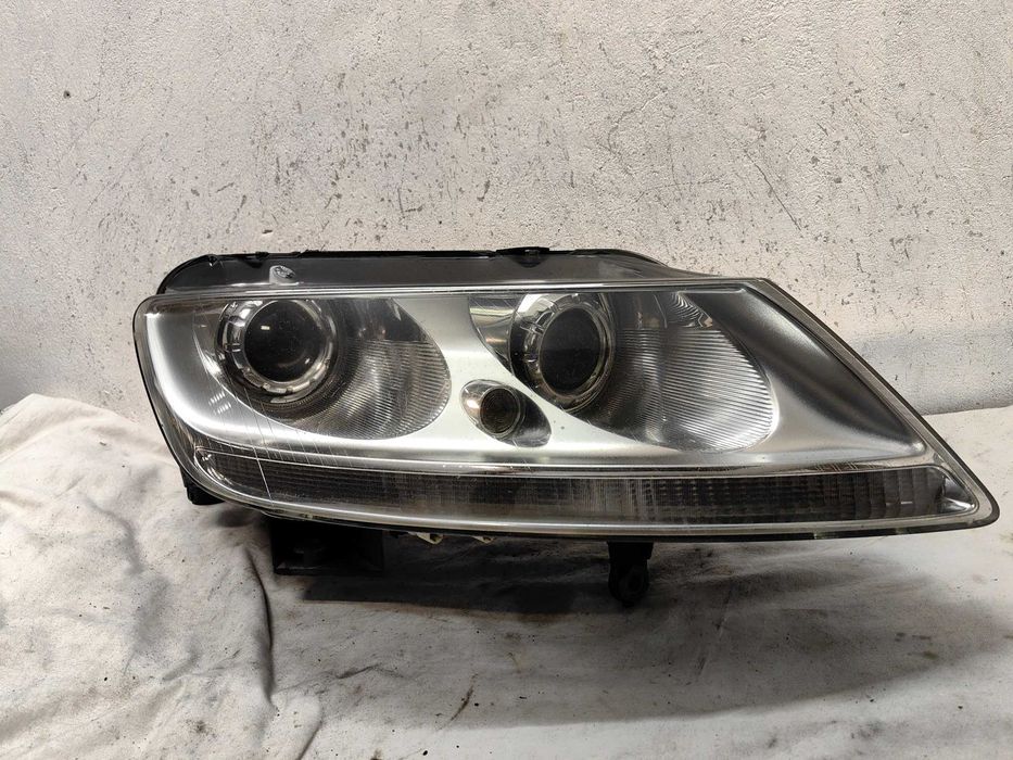Оригинален фар Vw Phaeton Bixenon