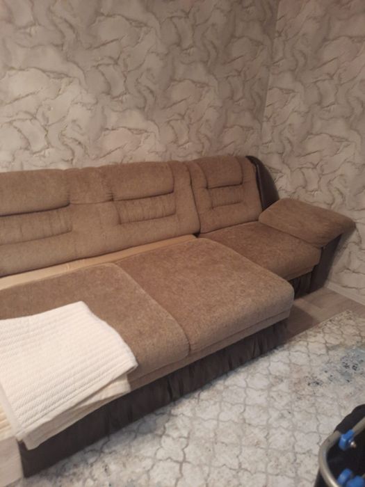 Продам диван и кресло