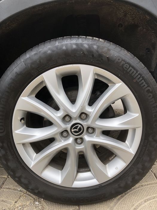 Гуми 19 с джанти за мазда