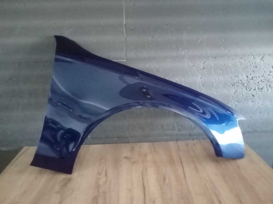 Aripa fata Audi A4 B8.5 2011-2016 Albastru LX5Q Scuba Blau DREAPTA