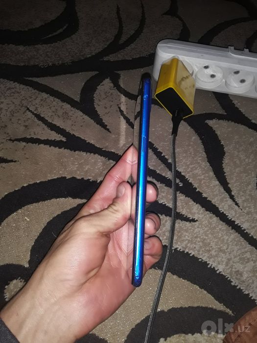 Samsung Galaxy A10s — Zo'r holatda, aybi yo'q! (Srochno)