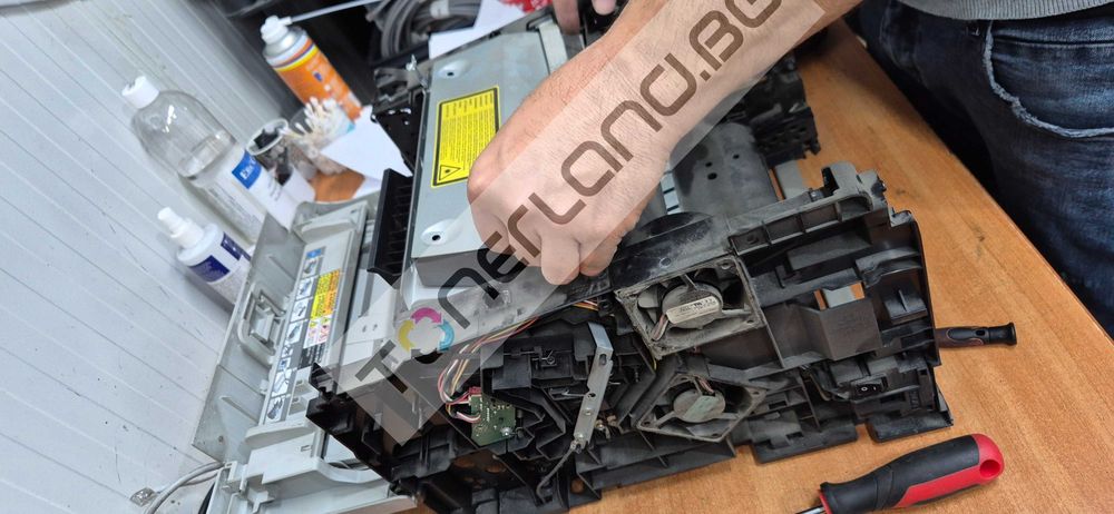 Ремонт на принтери и копирни машини | Взимане от адрес + оборотна машина