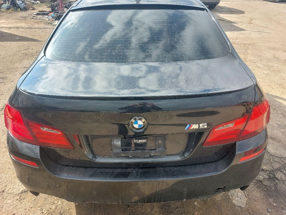 Бмв м5 ф10 bmw m5 f10 електрически багажник