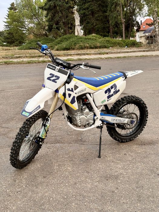 Кросов Мотор 250кубика,Upbeat 250cc