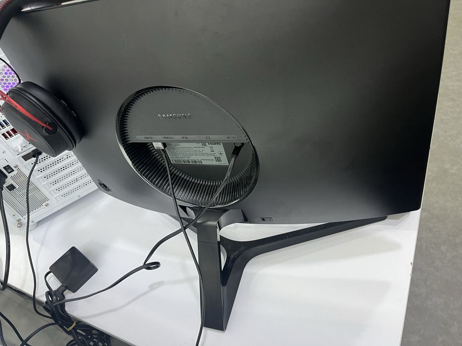 Монитор Samsung 75 герц, 24дюйм FullHD