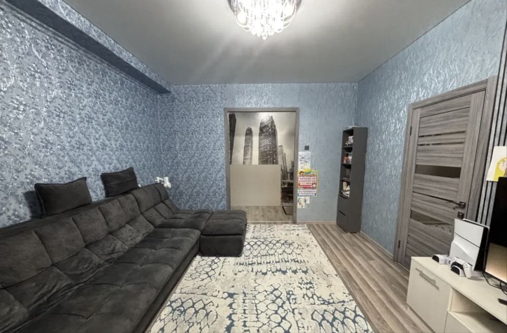 Продам 2х в районе ДКМ