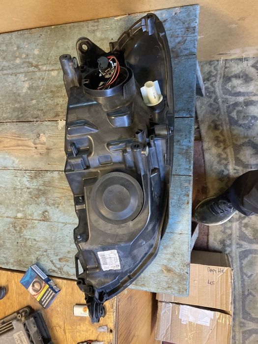 Оригинален ляв Фар за Шкода Фабиа 2 и Шкода Роомстер 2007- 2015г