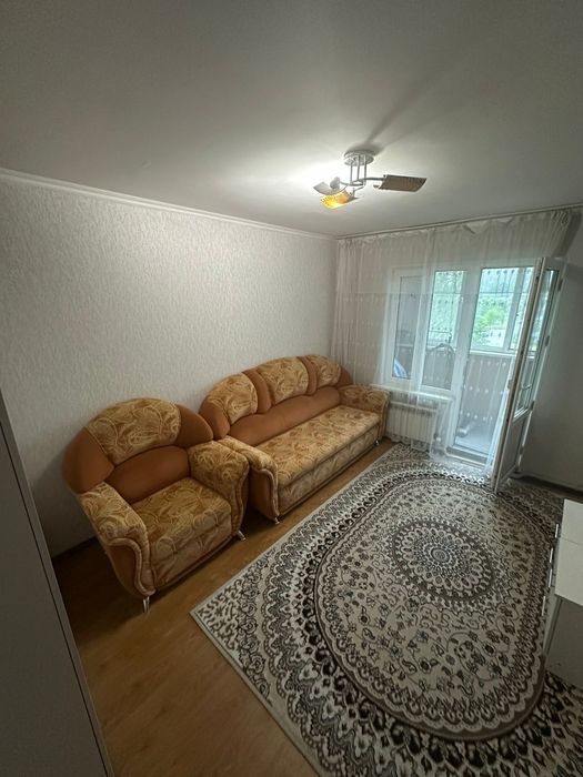 Продаю  квартиру в Талгаре автобаза