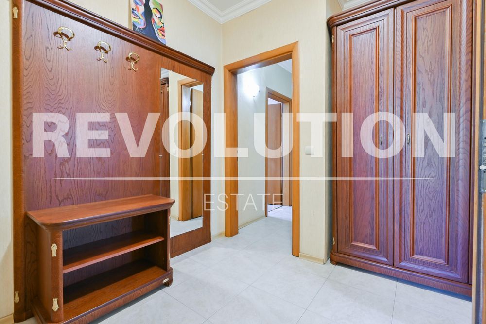 Дава се под наем Тристаен апартамент в София, Витоша - 144 кв.м за 950 € - Снимка #13