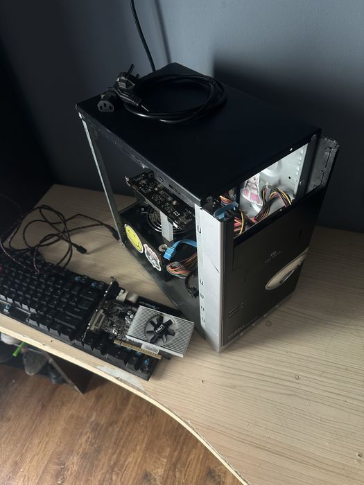 Продам компютер на запчасти