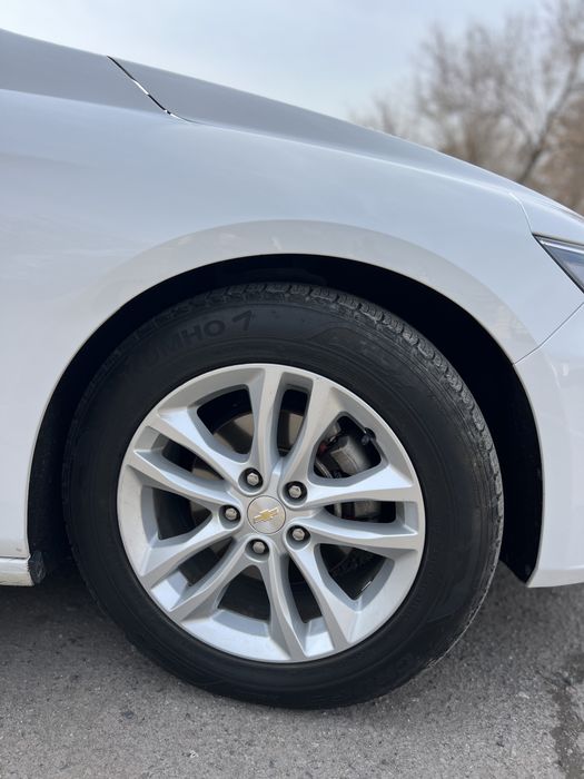 Продается Malibu 2, 2.5- 2018 года (80 000 пробег) - 18 900$