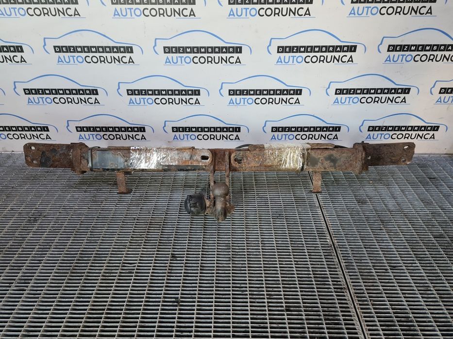 Carlig remorcare Kia Sorento SUV 4 Usi (980) Garantie