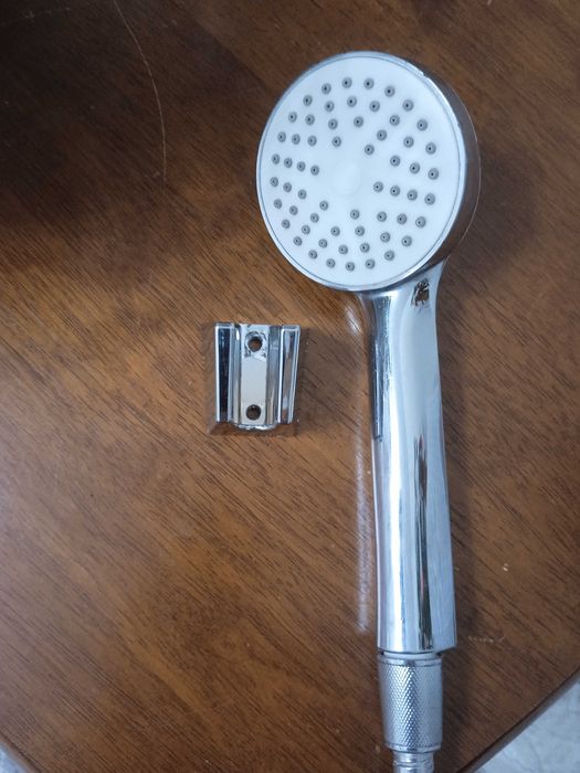 Смеситель для ванной в комплекте