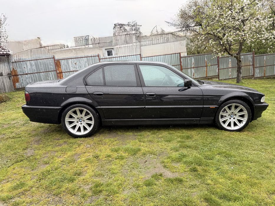 BMW 728i E38 2.8 Benzină Automat 1998 – Clasic, Spațios, Preț Bun