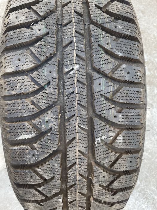 Зимни гуми Lassa.