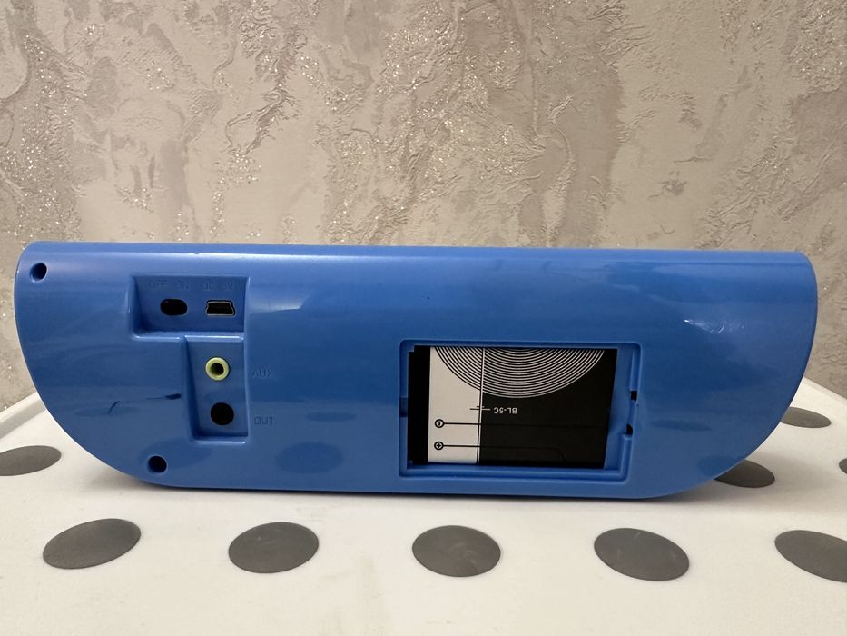 Портативная колонка (aux, usb, microSD