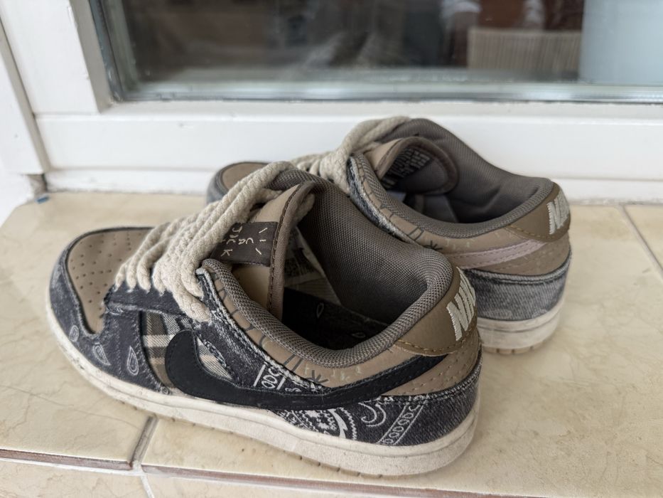 Кроссовки NIKE оригинал