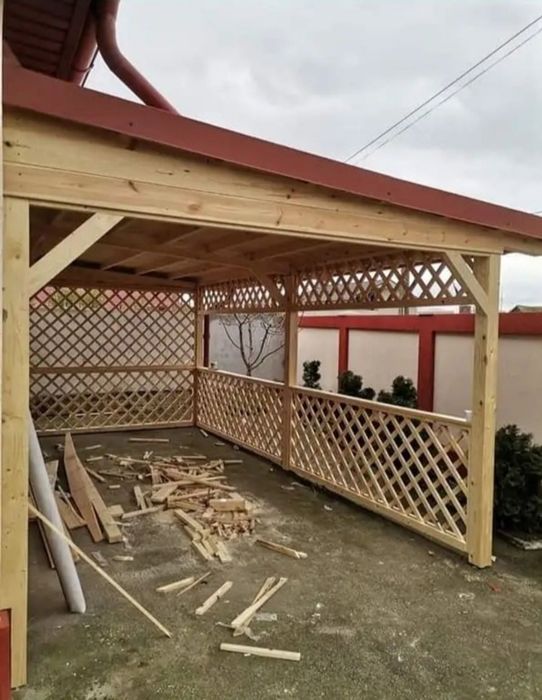 Vând foișoare din lemn