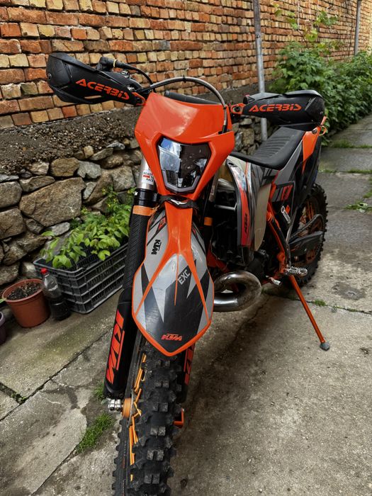 Vând KTM 250 EXC 2T 2016 înmatriculată!