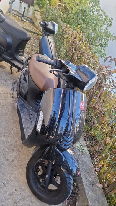 ScuterGO - Scuter de inchiriat Iasi - Livrari Glovo Wolt Bolt