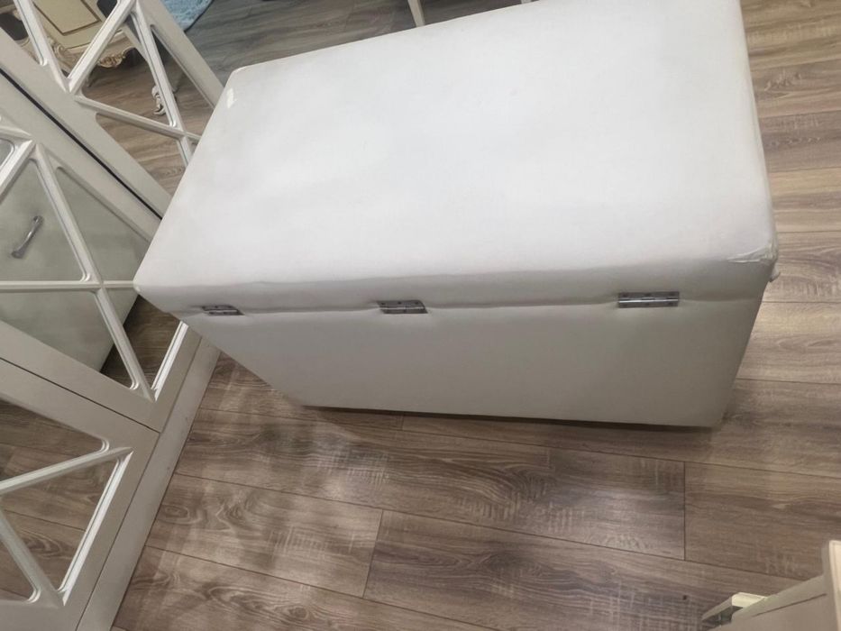 Сундук вместительный