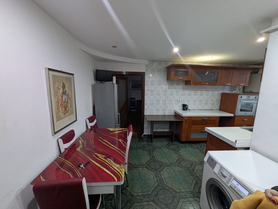 Apartament de inchiriat