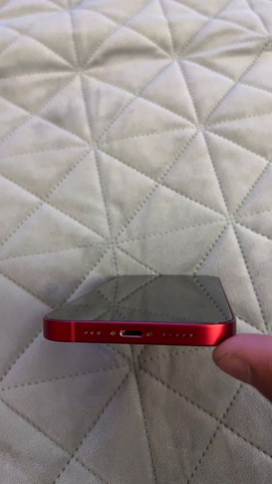 Телефон Iphone 13 128 GB