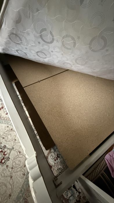 Спальный диван с матрасом