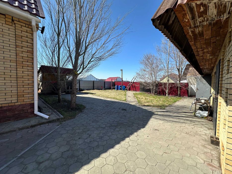 Продам коттедж в Заречном