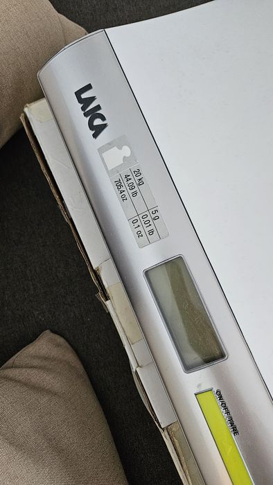 Laica кантар за бебета