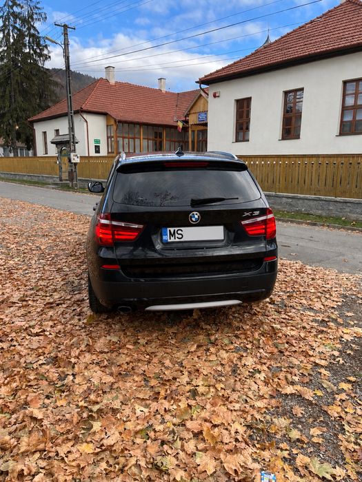 BMW X3 xDrive(4x4)F25 2012 2.0d 184CP Automat