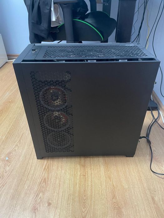 Calculator gaming: PC personalizat cu răcire cu apă iCUE | Intel Core i9- 14900K 24x3.20GHz | 32GB DDR5 | RTX 4090 24GB DLSS 3 | SSD M.2 de 1TB.