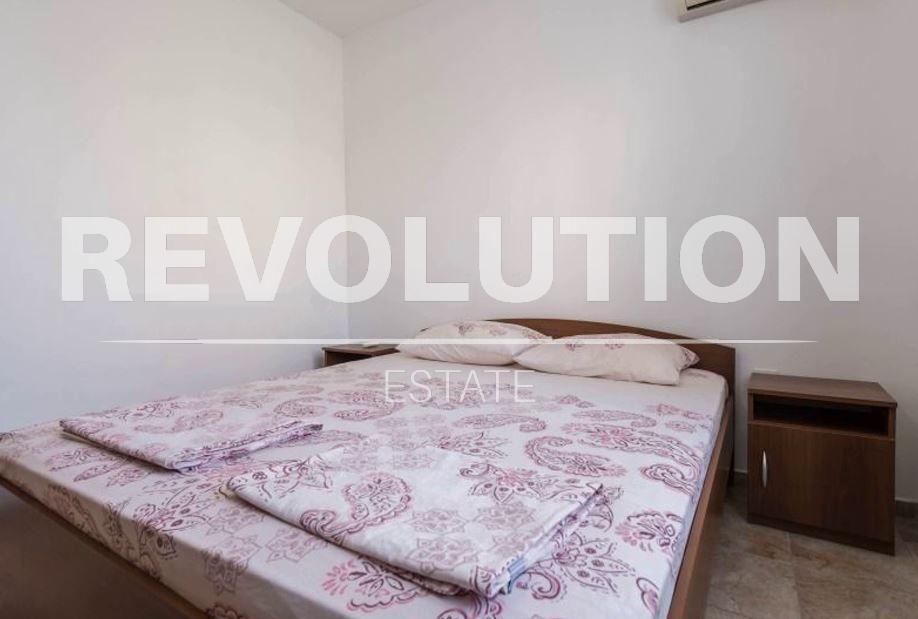 Дава се под наем Двустаен апартамент в к.к. Св.Св. Константин и Елена - 68 кв.м за 500 € - Снимка #5