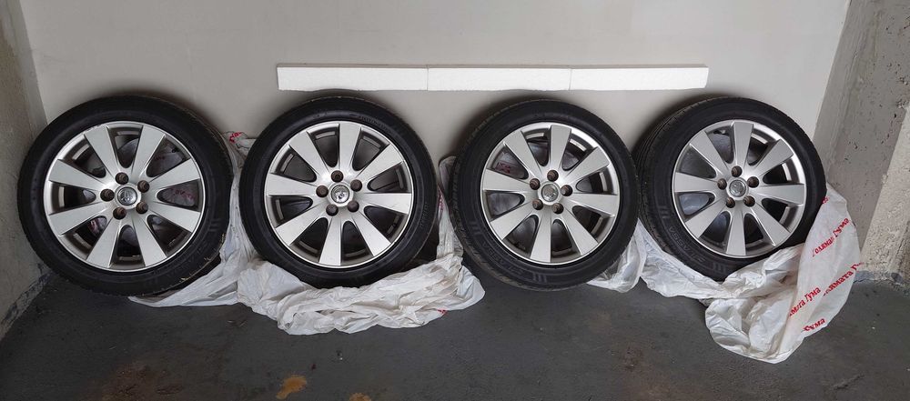 LASSA DriveWays 215/50 R17 95W - DOT 0622 - употребяван комплект