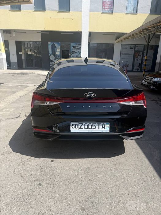 Hyundai Elantra 1.6